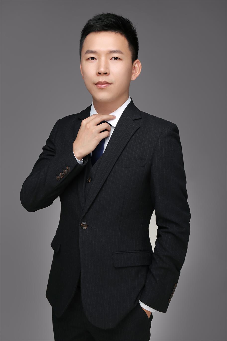 杨华 导演 & 创意总监